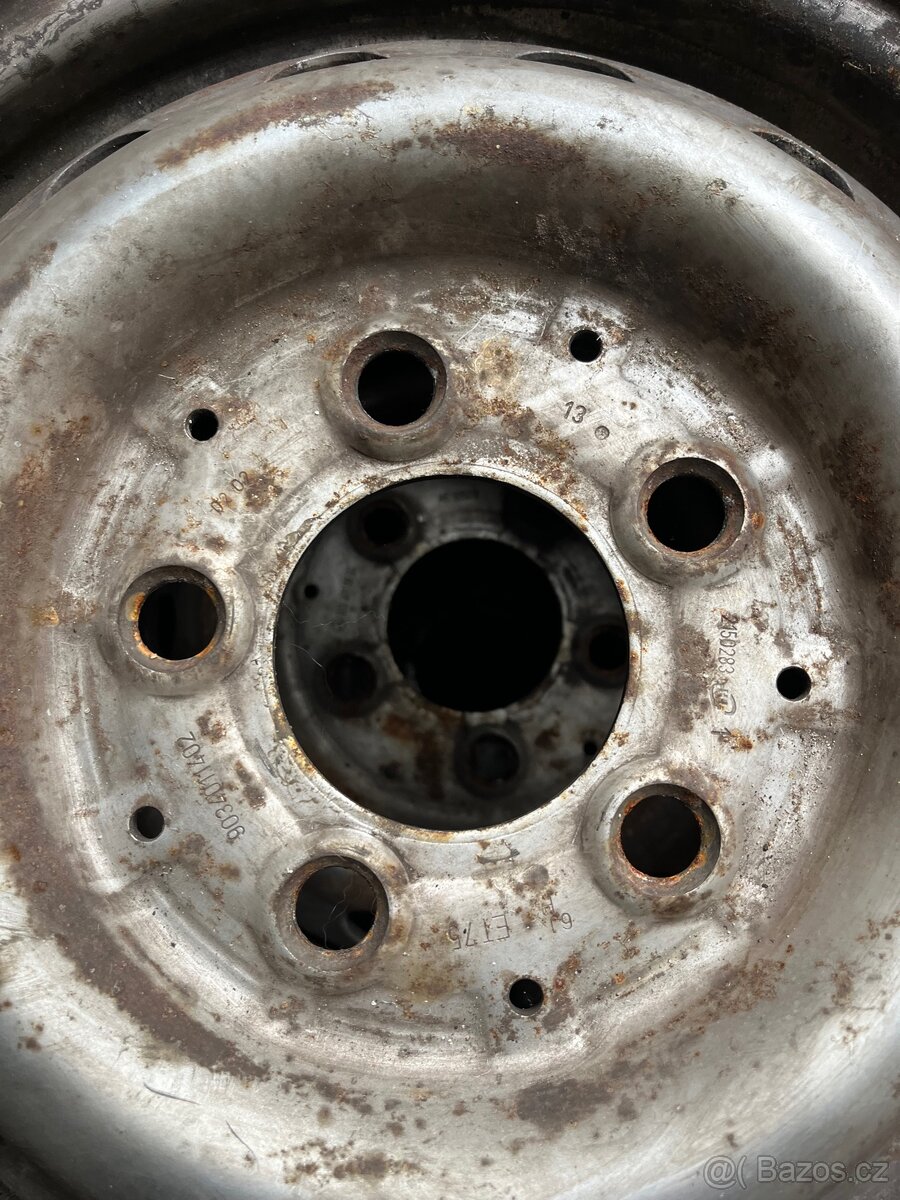 Kola Mercedes Sprinter 225/70 R15 - 2