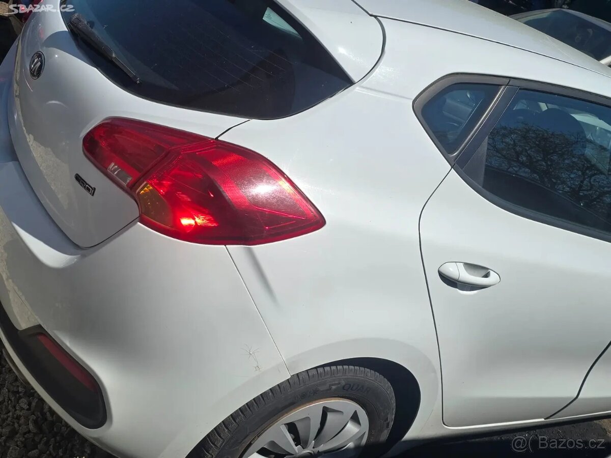 bouraná Kia Ceed - 2