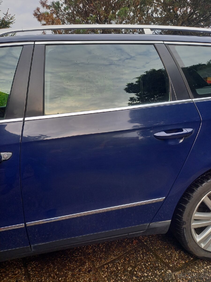 Vw Passat B6 - dveře (kód barvy LA5E) - 2
