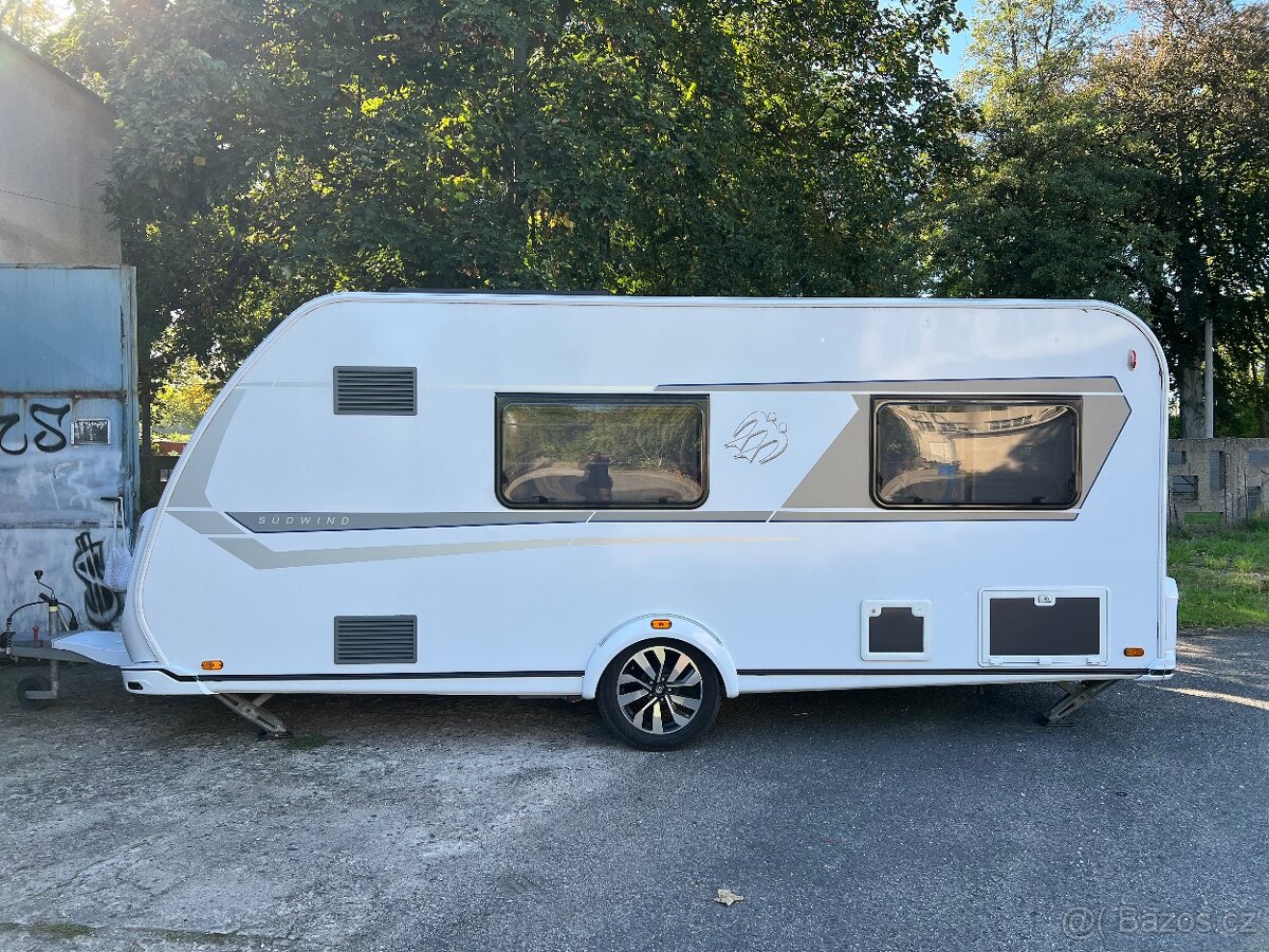 KNAUS SUDWIND 500 PF – TOP VÝBAVA A STAV - 2