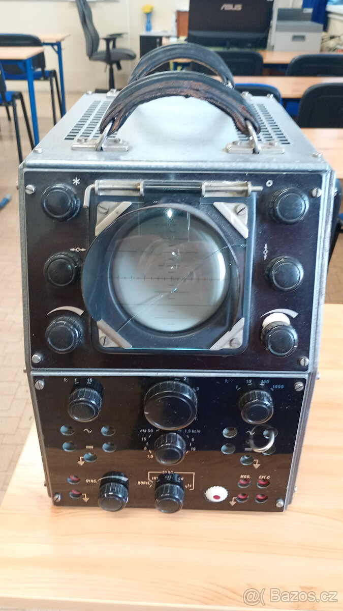 prodam elektronkovy osciloskop Krizik - 2