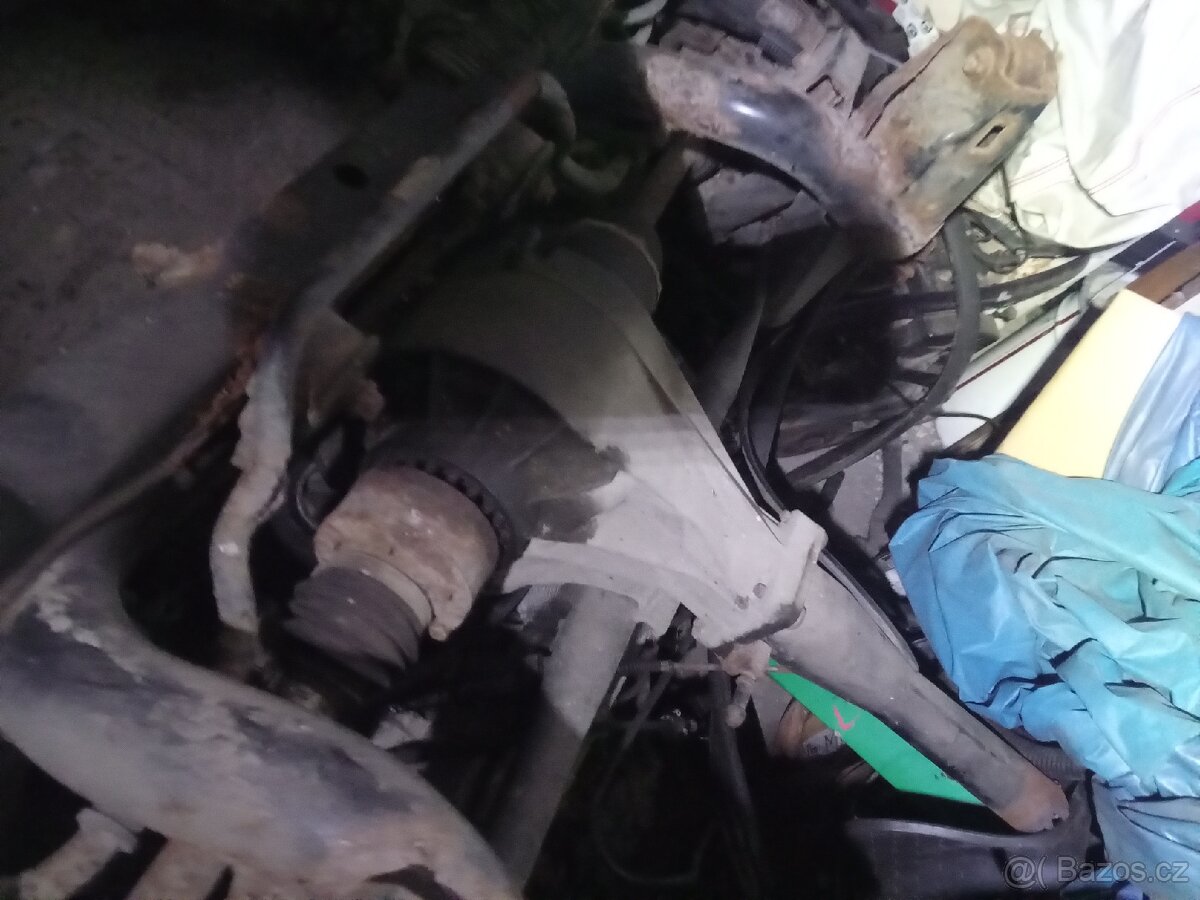 Ford Mondeo 1rarita4x4 zadek a převodovka 1995 - 2