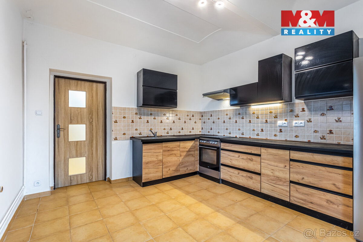 Prodej rodinného domu, 170 m², Rudná, ul. Masarykova - 2