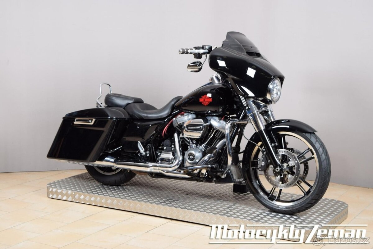Harley-Davidson FLHT Electra Glide Standard Street Glide 107 - 2