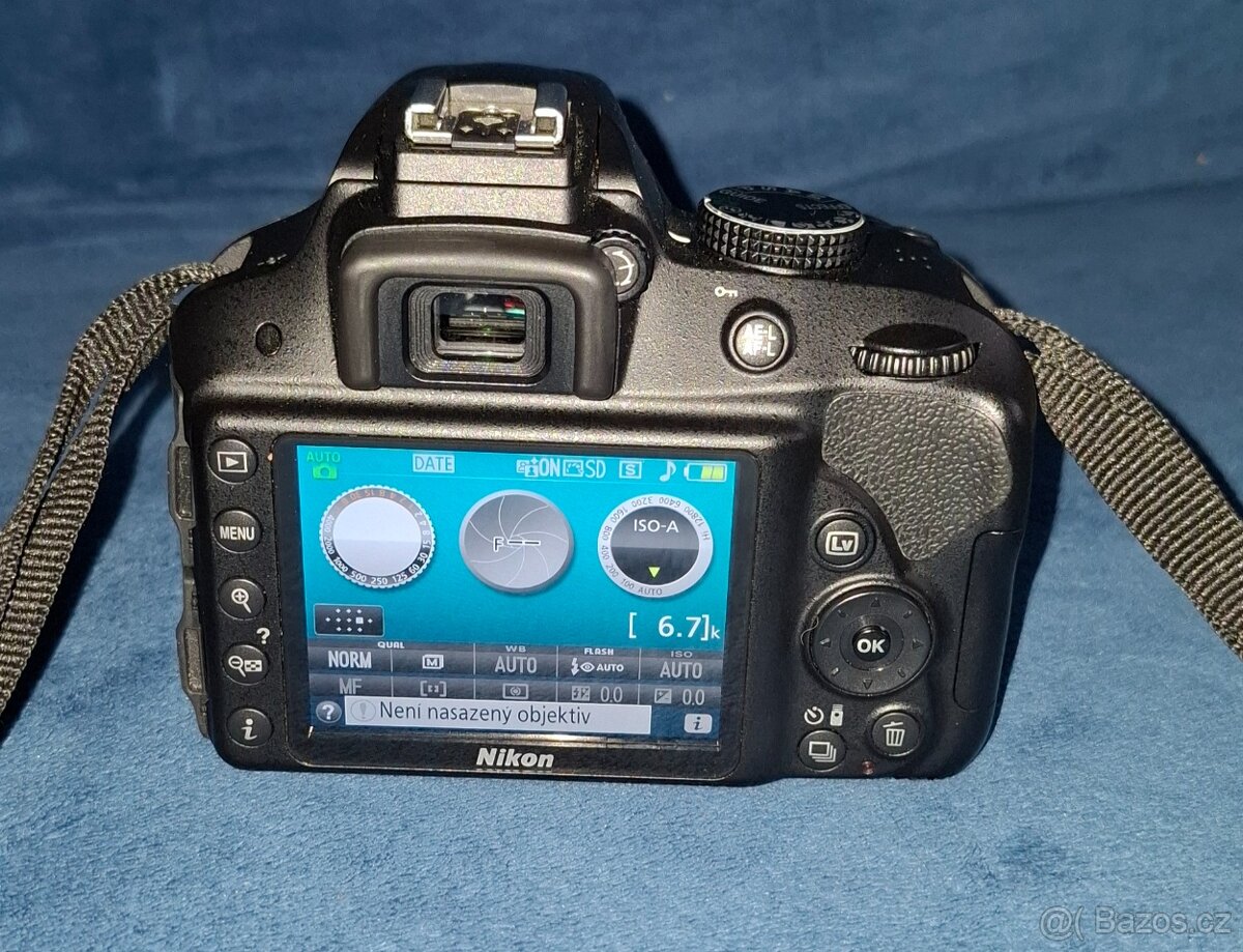 NIKON D3300 s příslušenstvím Stativ Hama star 62 - 2