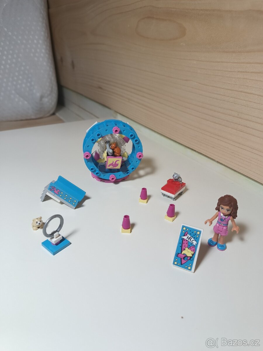 Lego friends Hřiště pro Oliviiny křečky - 2