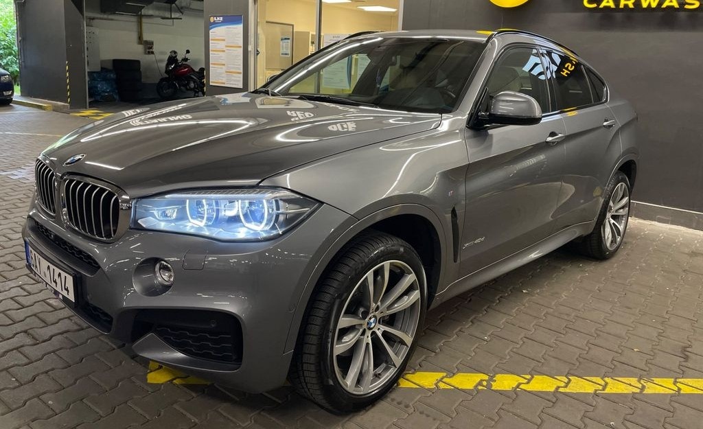 Prodám krásné BMW X6 xDrive40d AA Sedan - 2