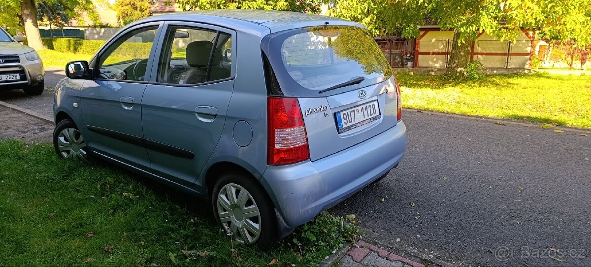 Kia Picanto 1.0 benzín 132000km - 2