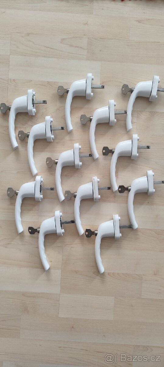 Okení klika HOPPE s klíčem - 2