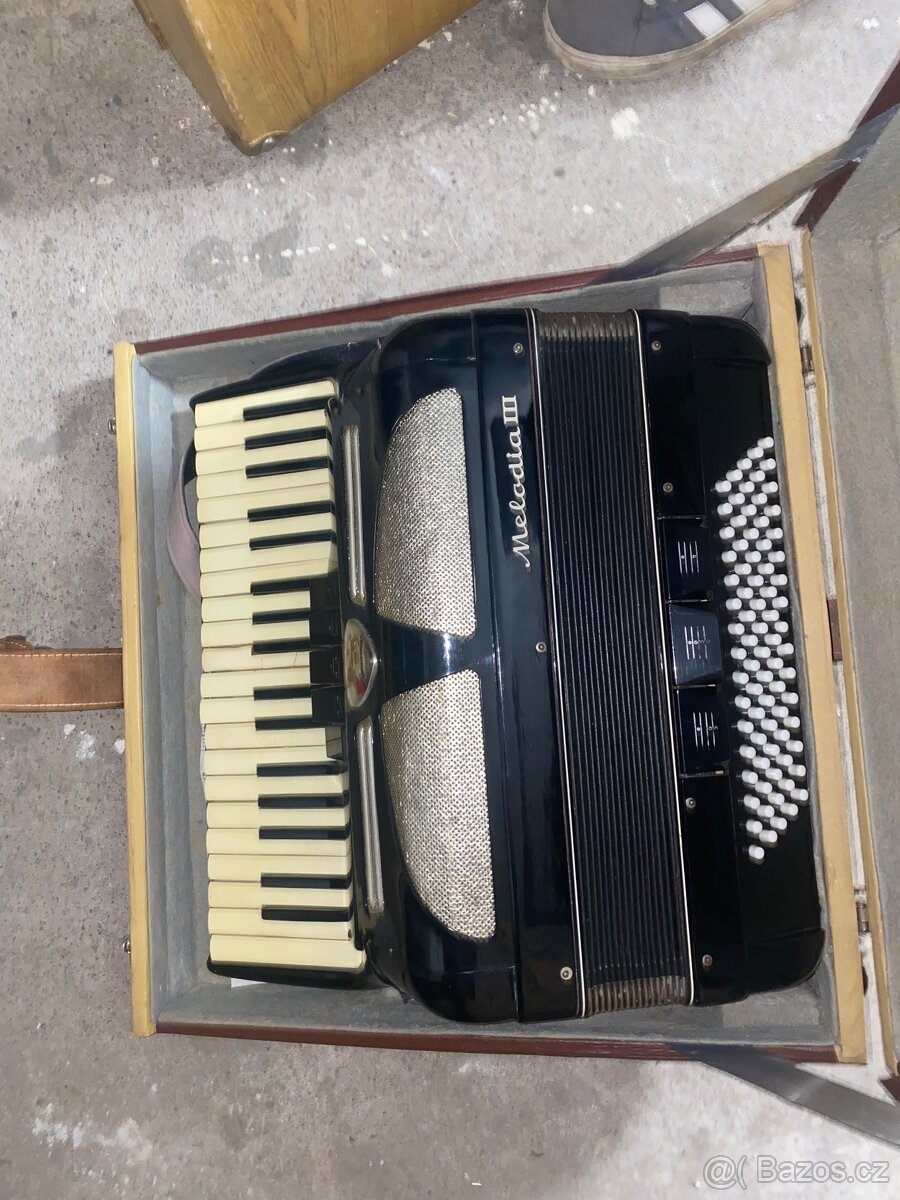 Tahací harmonika - 2