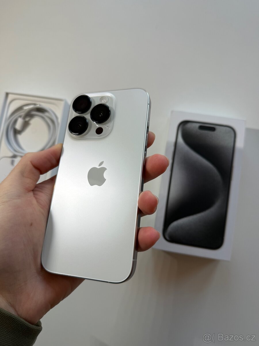 Apple iPhone 15 PRO 128 GB Bílý titan - 2