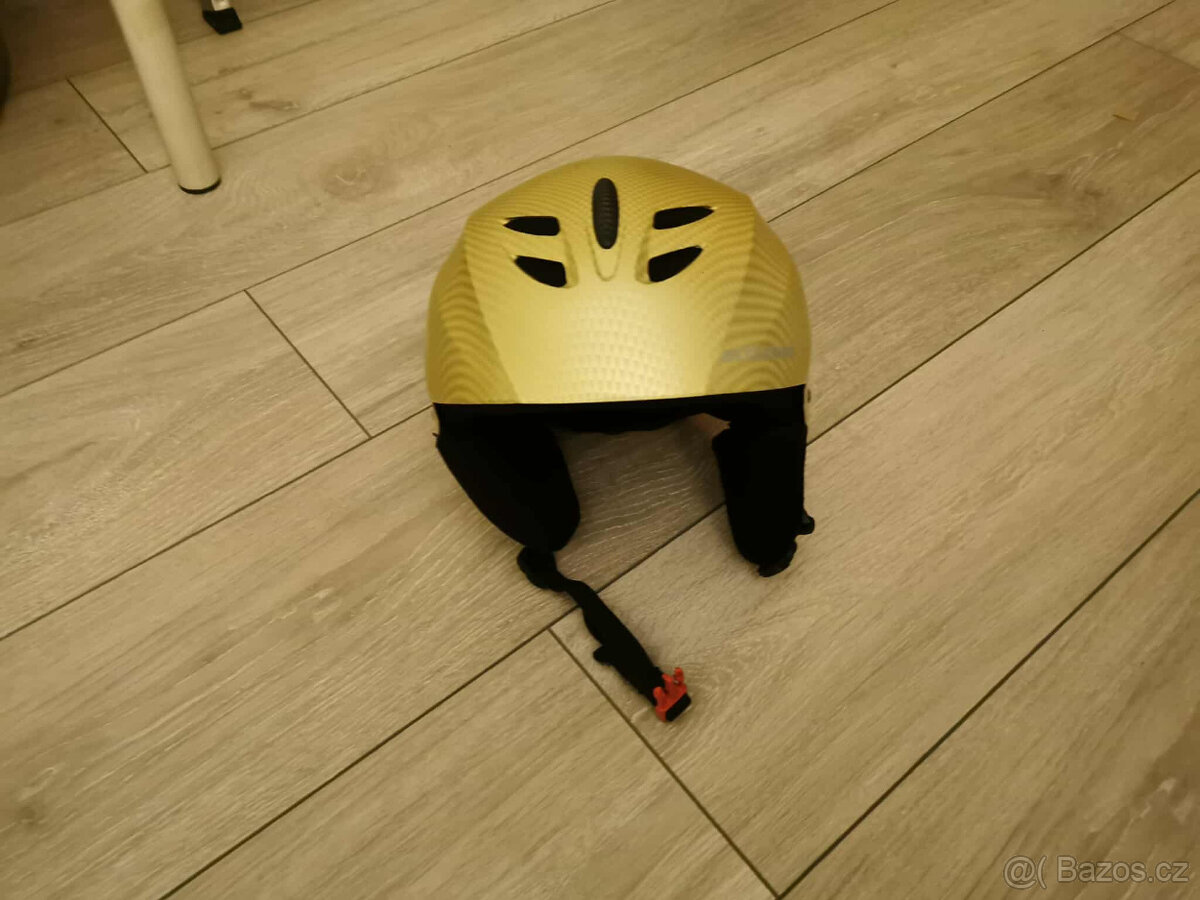 Prilba, lyzarske bryle - 2