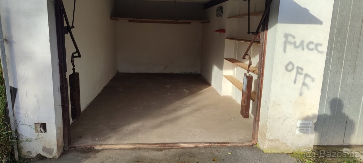 Garáž Hodkovická ulice - 2