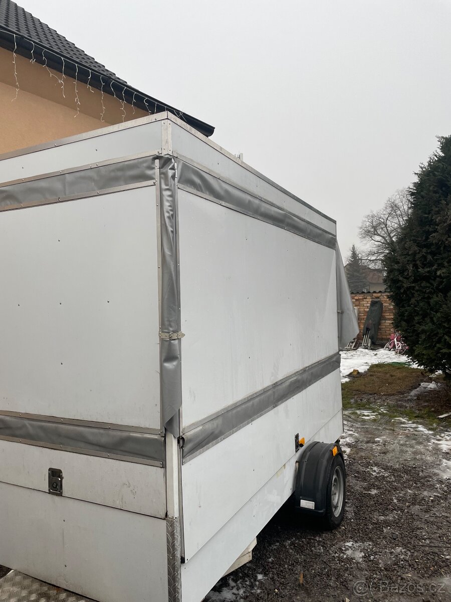 Pojízdná prodejna / Občerstvení - 2
