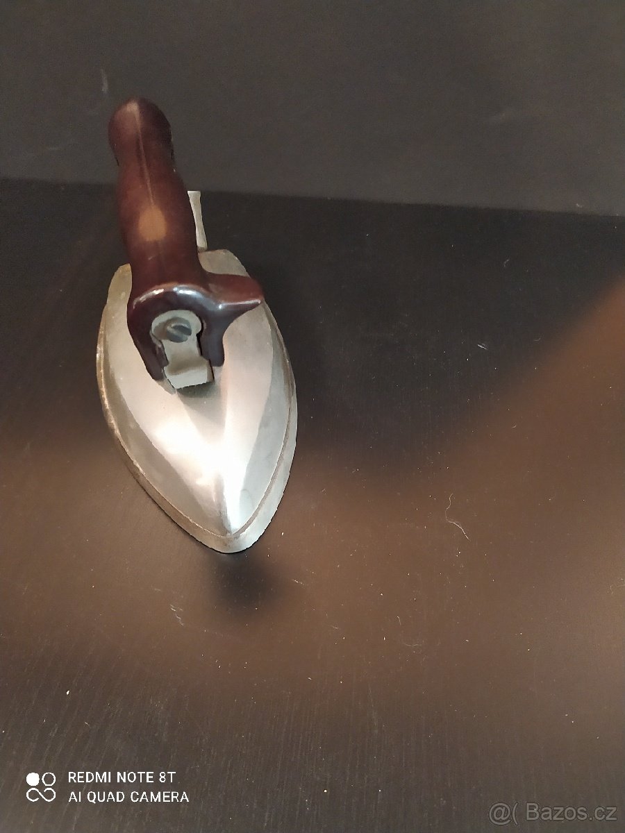 Stará žehlička - 2