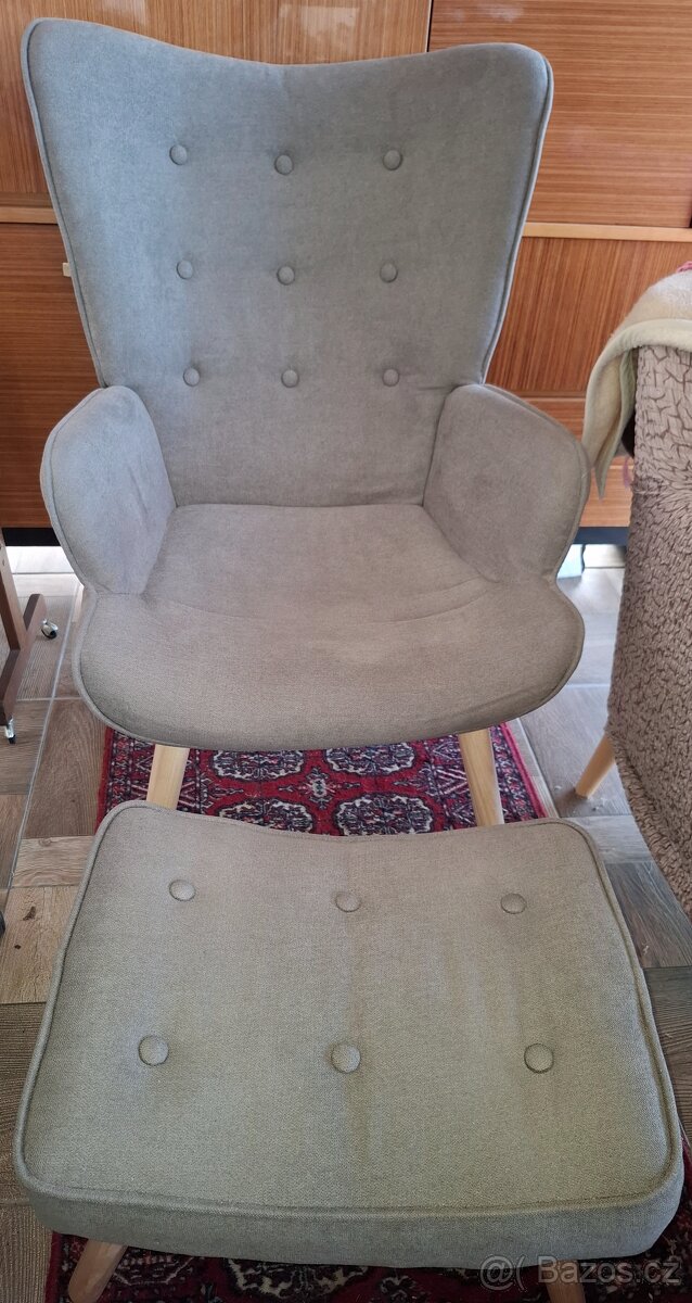 Křeslo ušák s podnožkou - 2