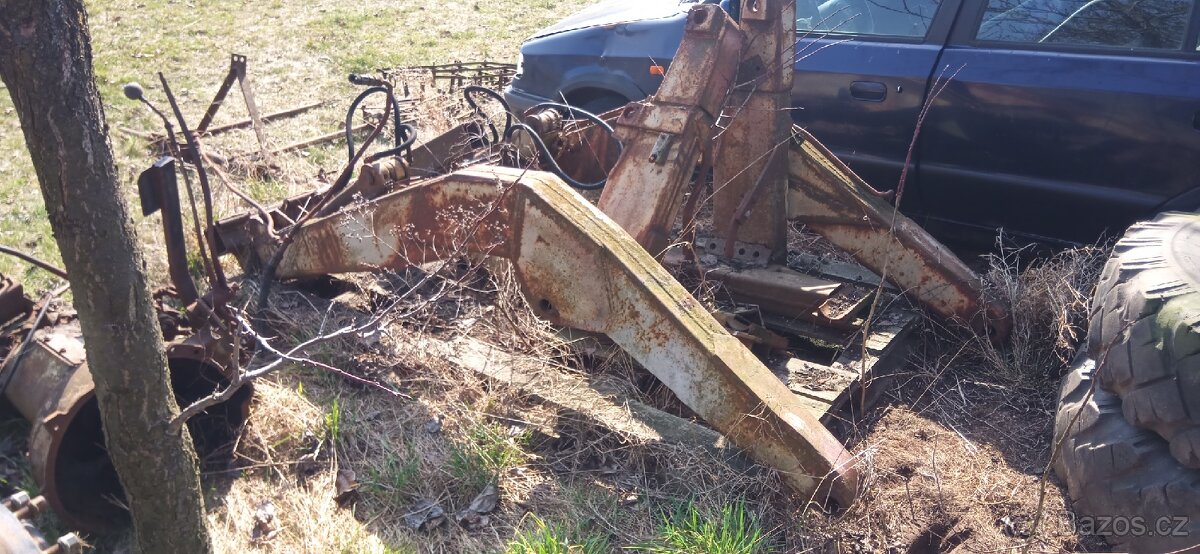 Čelní nakladač - 2