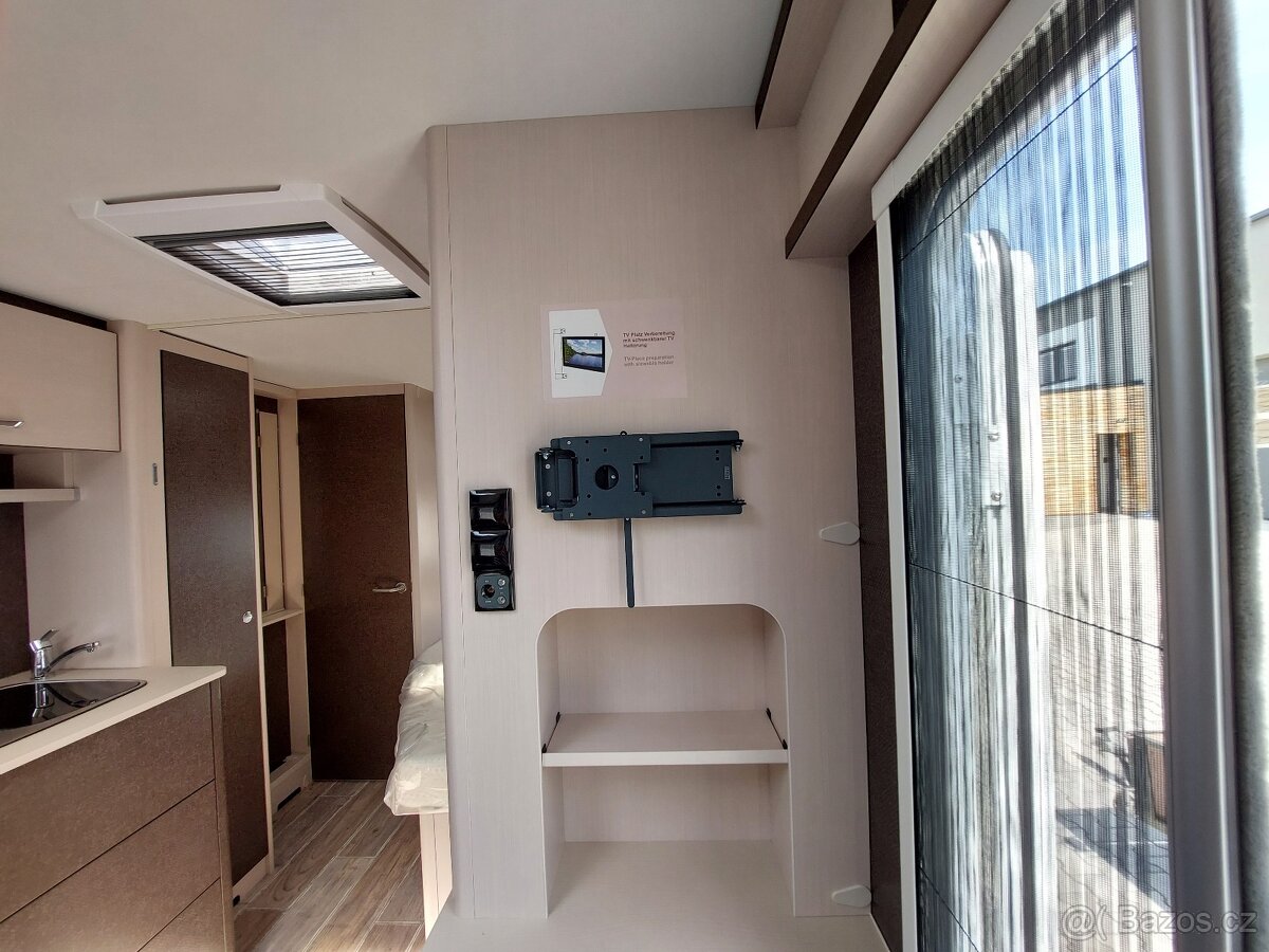 Obytný přívěs - 2