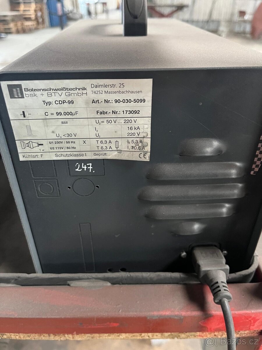 Bodová svářečka - 2