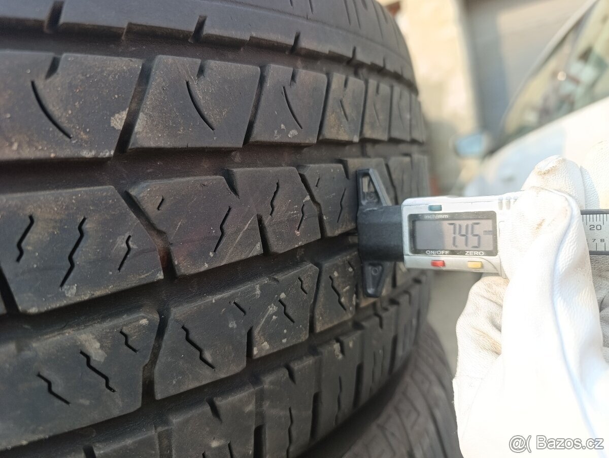 Continental 265/60/18 - 2