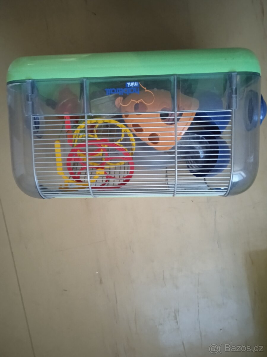 Klec pro křečka. - 2