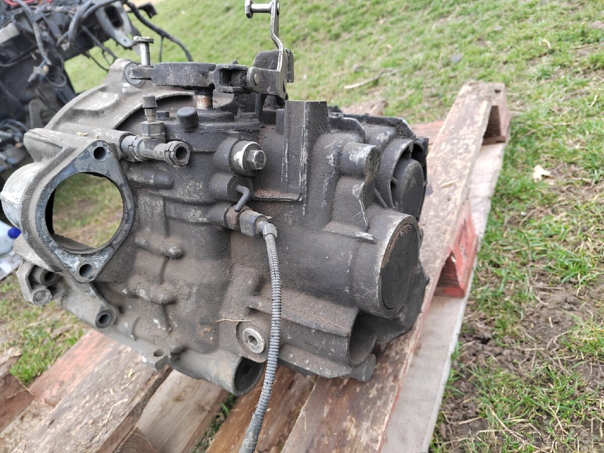 Prevodovka volkswagen 2.0tdi 6-ti rychlostni, manualni - 2