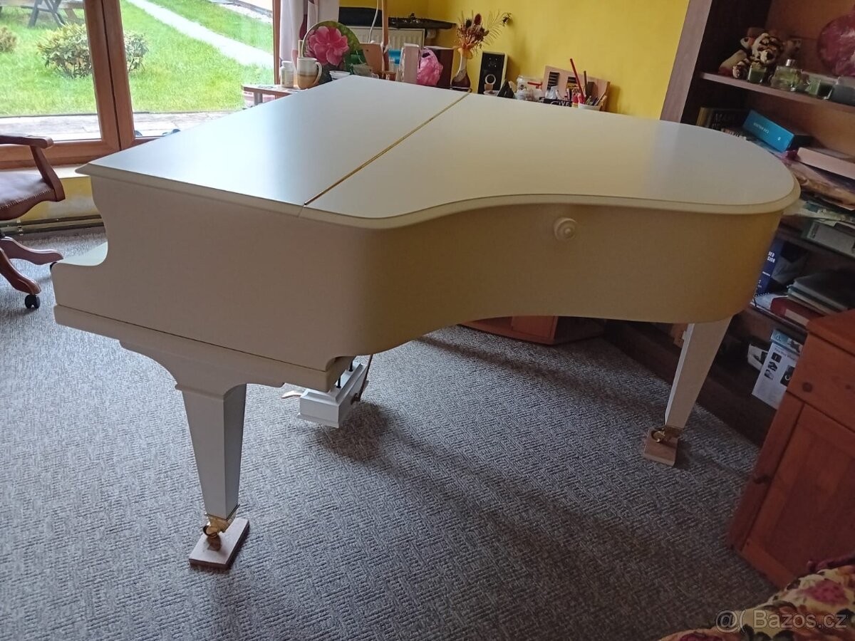 Klavír PETROF model V (160cm) - 2