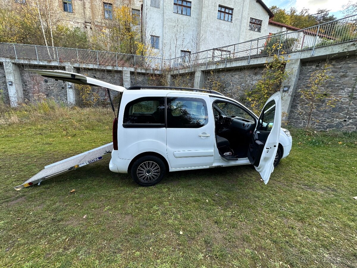 Peugeot Partner 1.6HDi úprava na ZTP 1.Majitel 52tis km - 2