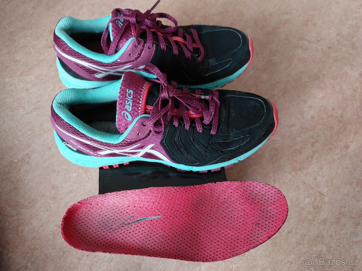 Boty Asics,vel.41,5 - 2