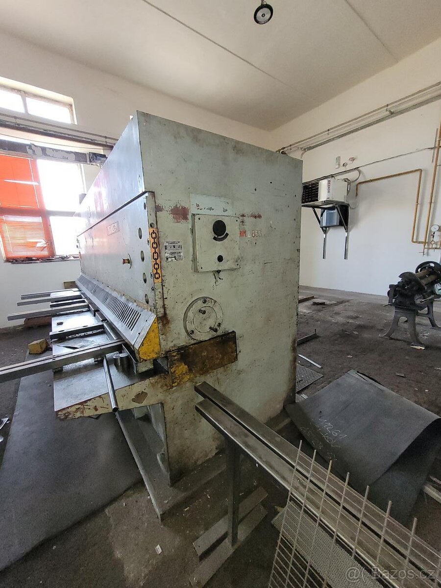 Tabulové nůžky PIESOK CNTA 3150/10 A - 2