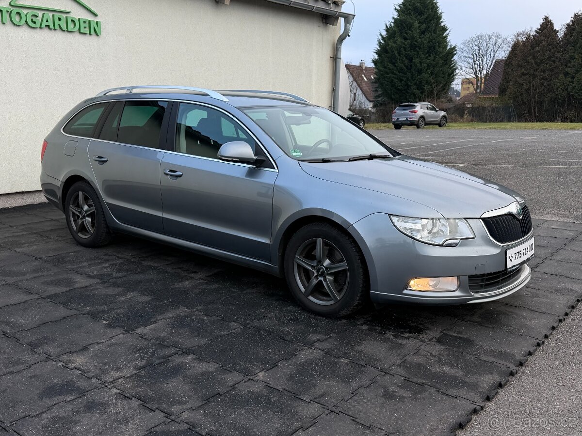 Škoda Superb 2.0TDi 125kW bi-xenon, tažné, nová STK, rozvody - 2