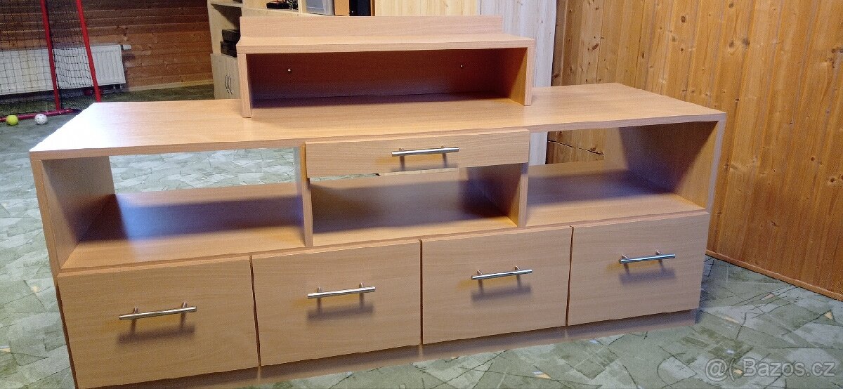 Hifi TV stolek+ podstavec/políčka - 2