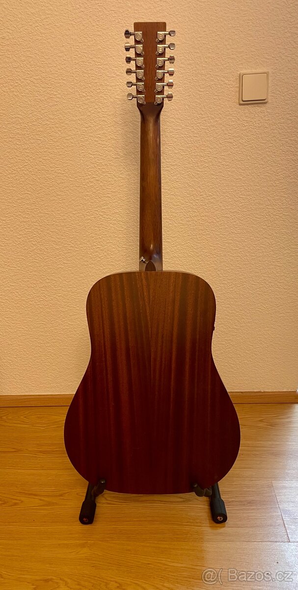 12strunná elektroakustická kytara Sigma DM12E+ - 2