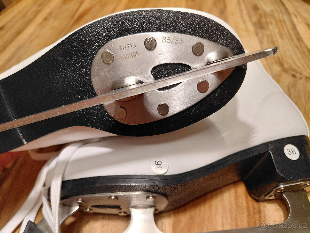 Dětské dívčí brusle, vel. 36 - 2