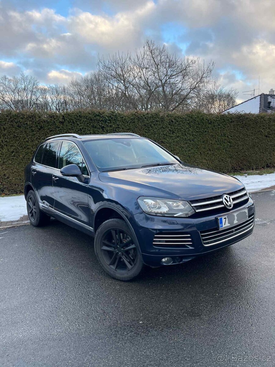 VOLKSWAGEN TOUAREG - 2