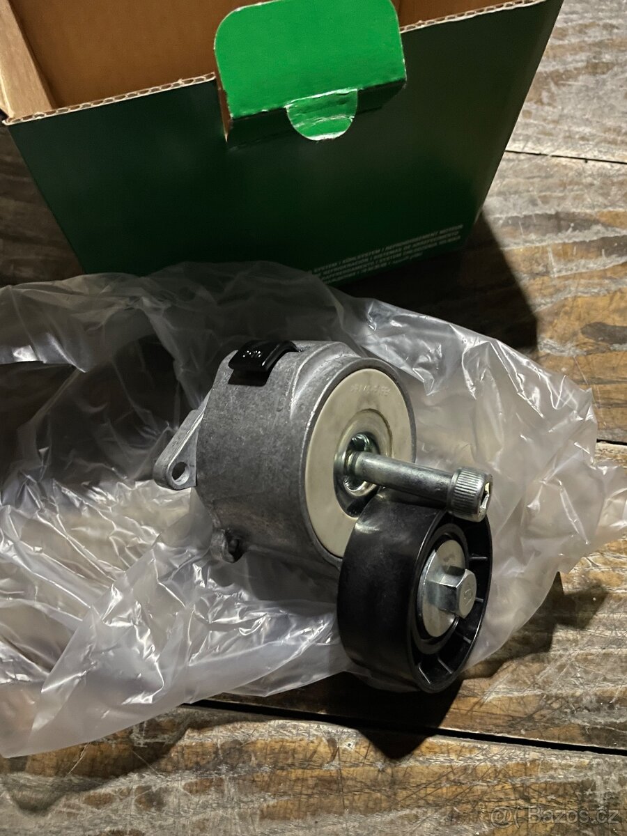 Vodní pumpa INA - 2