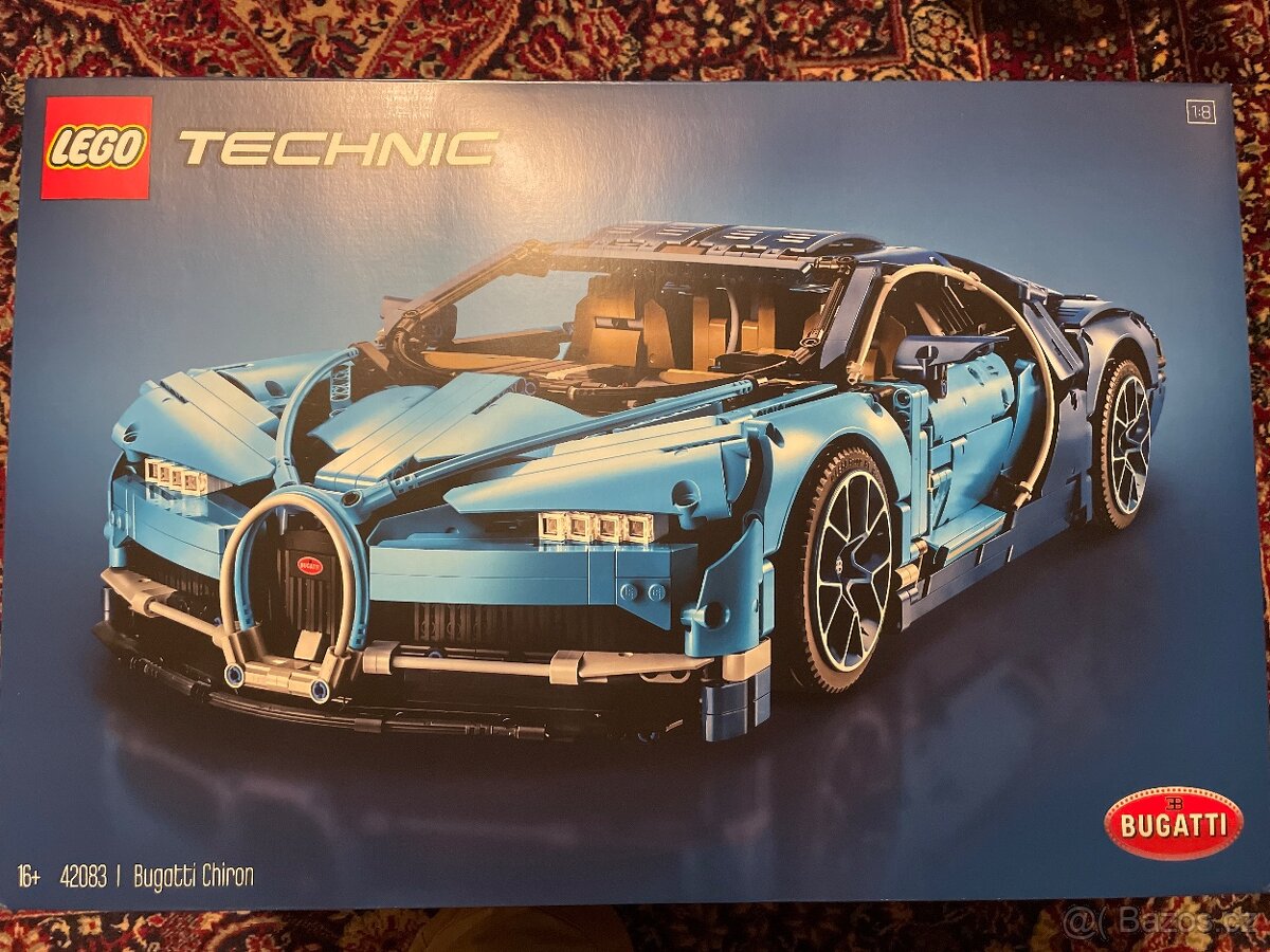 LEGO Technic 42083 Bugatti Chiron - 2
