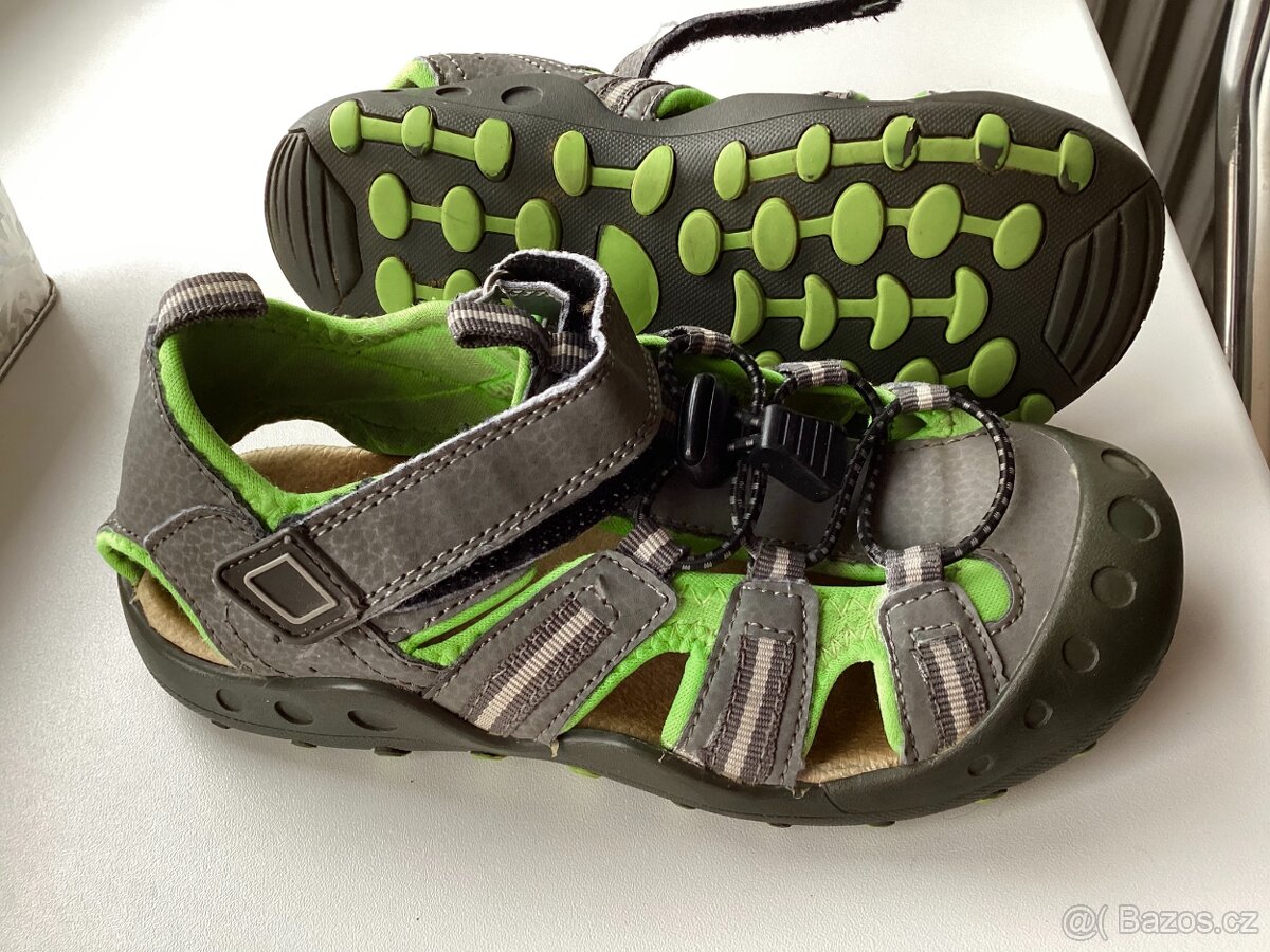 Dětské boty od Baťa, vel.33. - 2