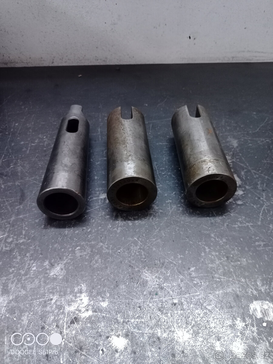 Příslušenství k soustruhu - 2