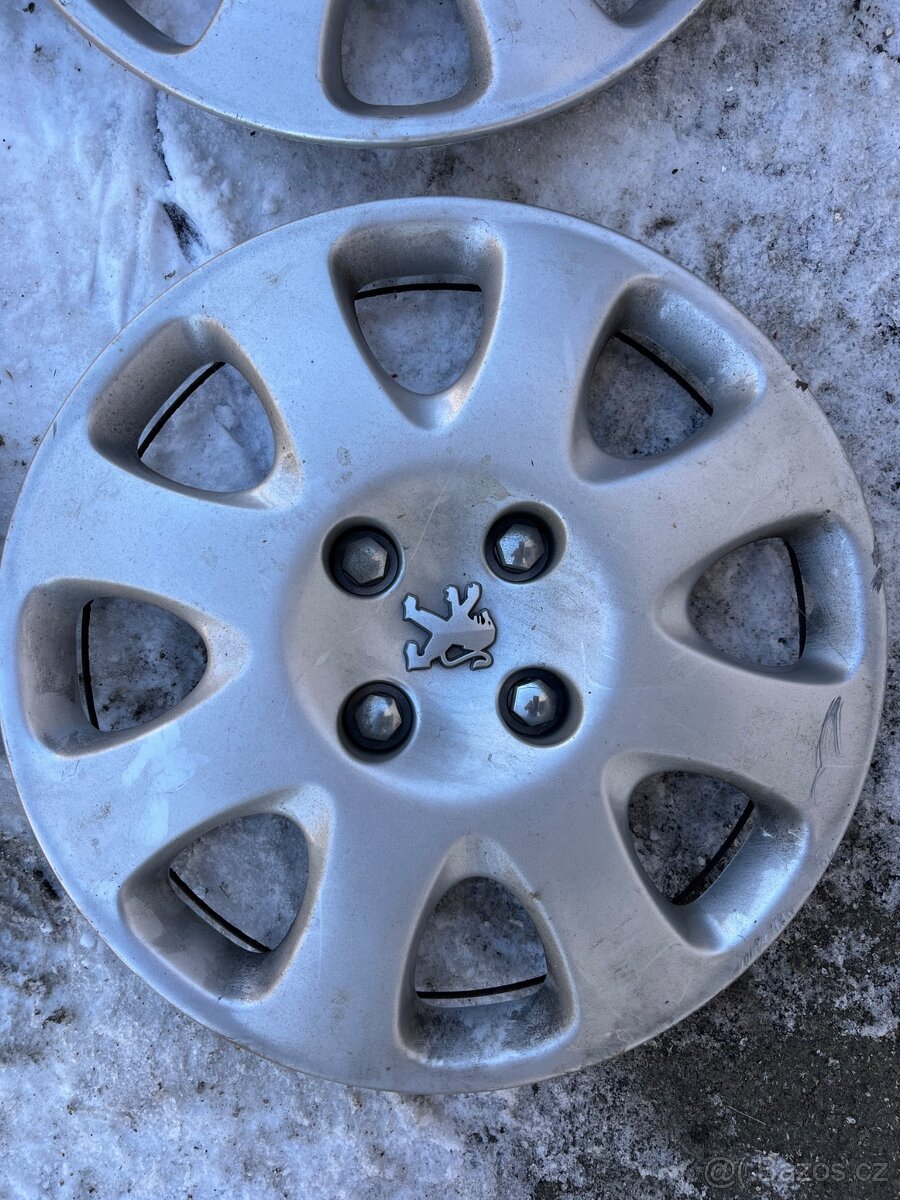 Poklice na kola Peugeot - 2