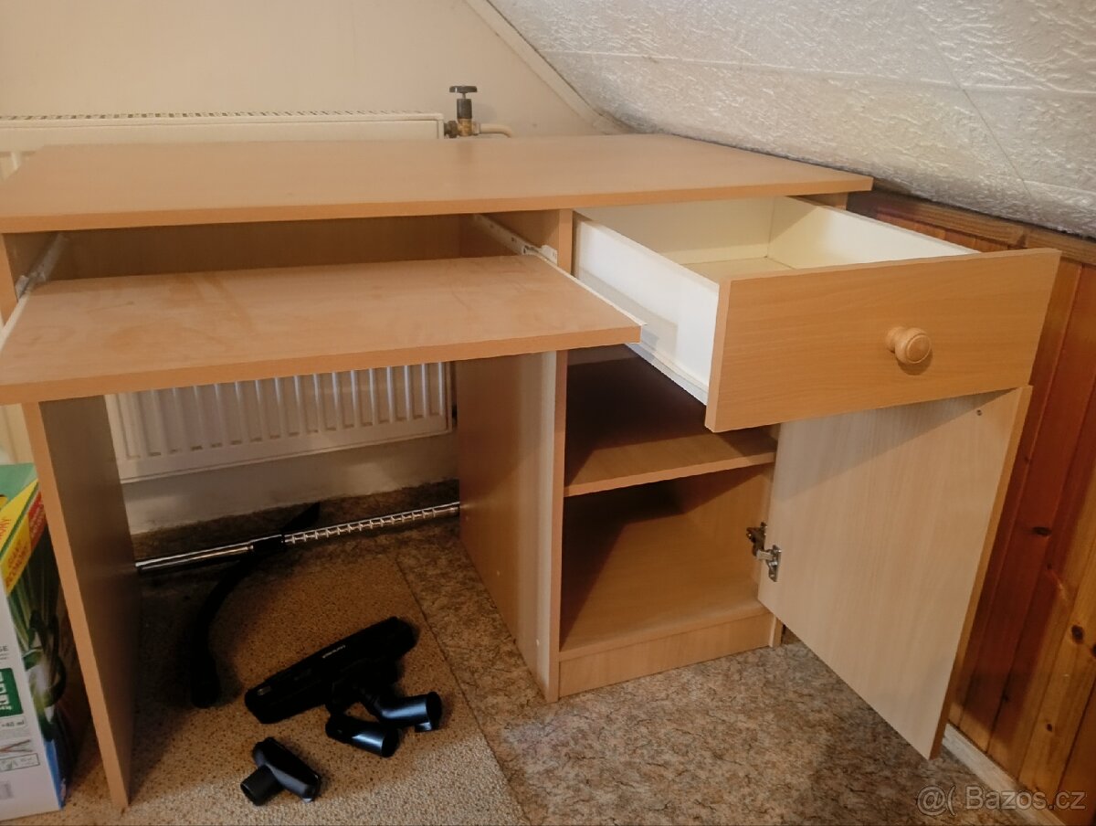 Psací stůl - 2