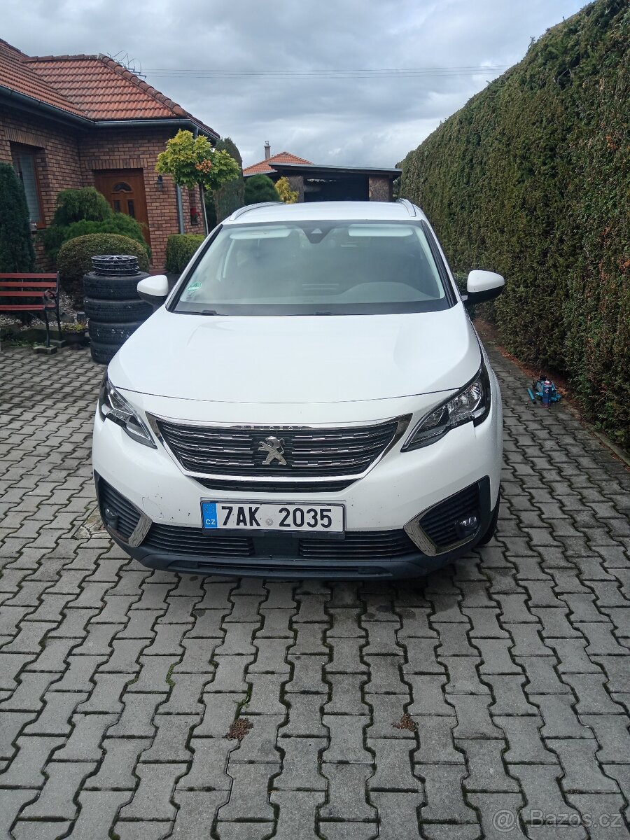 Peugeot 5008 1.5 bluehdi najeto 119 000 - 2