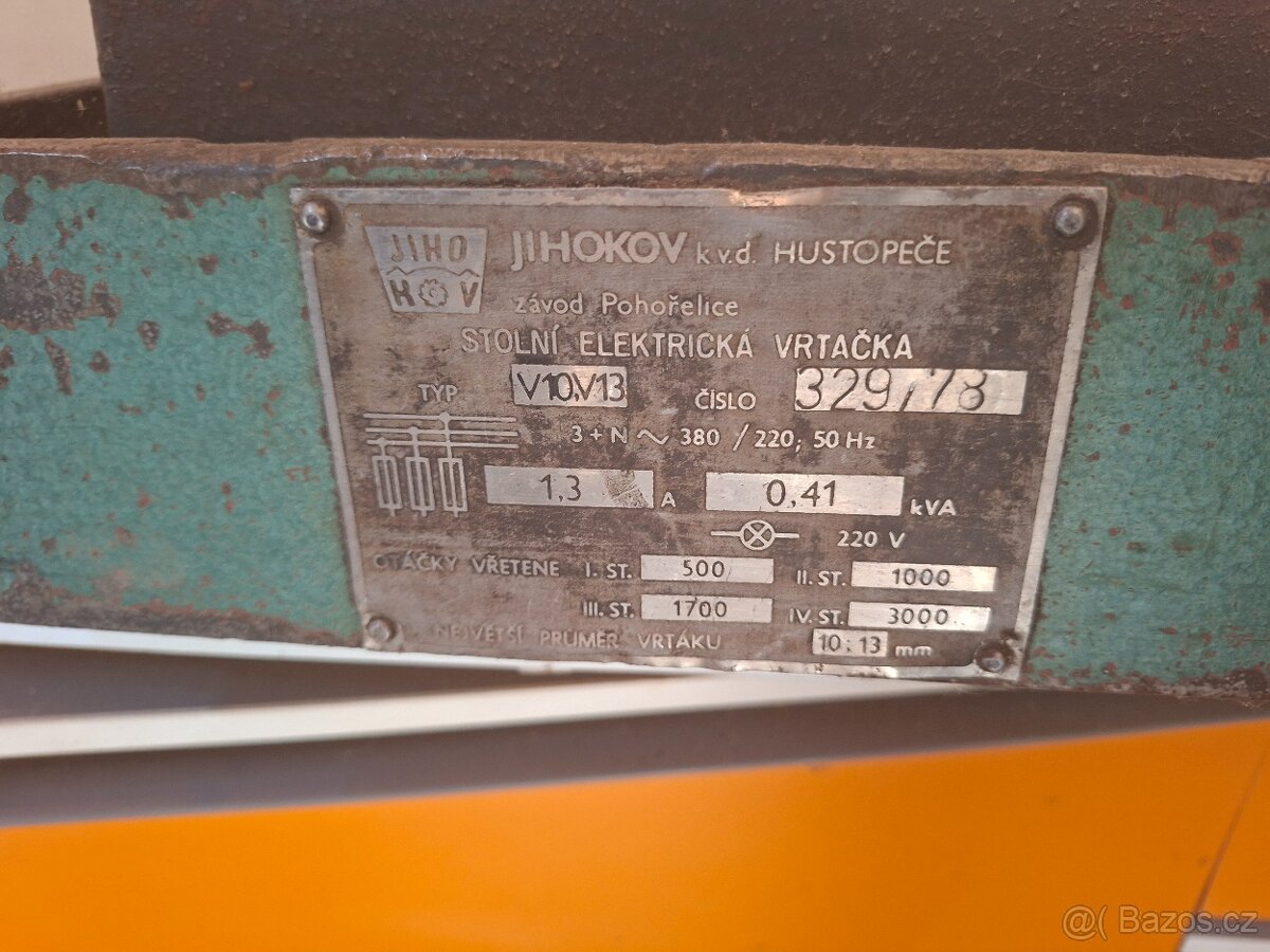 Prodám vrtačku Jihokov v10/v13 - 2