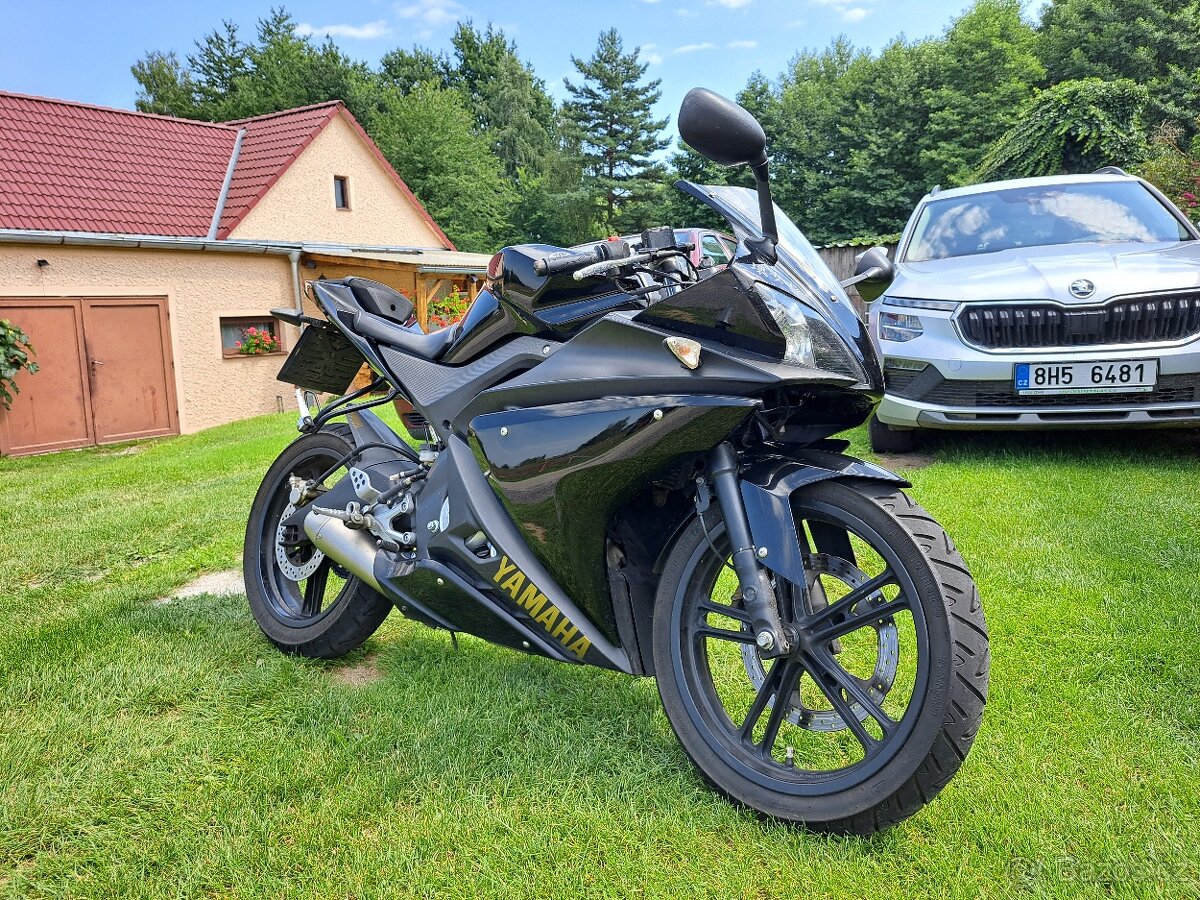 Yamaha YZF-R125 - 2