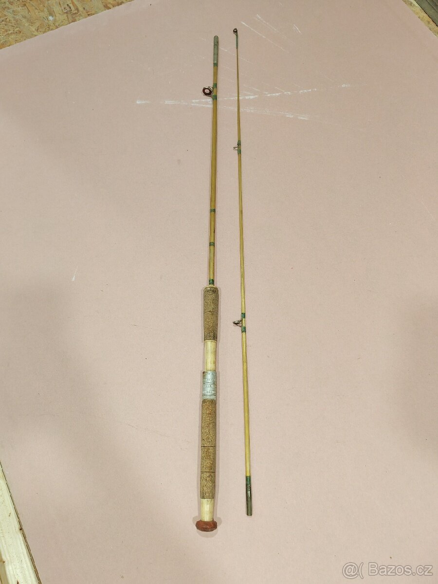 Staré rybářské pruty - 2