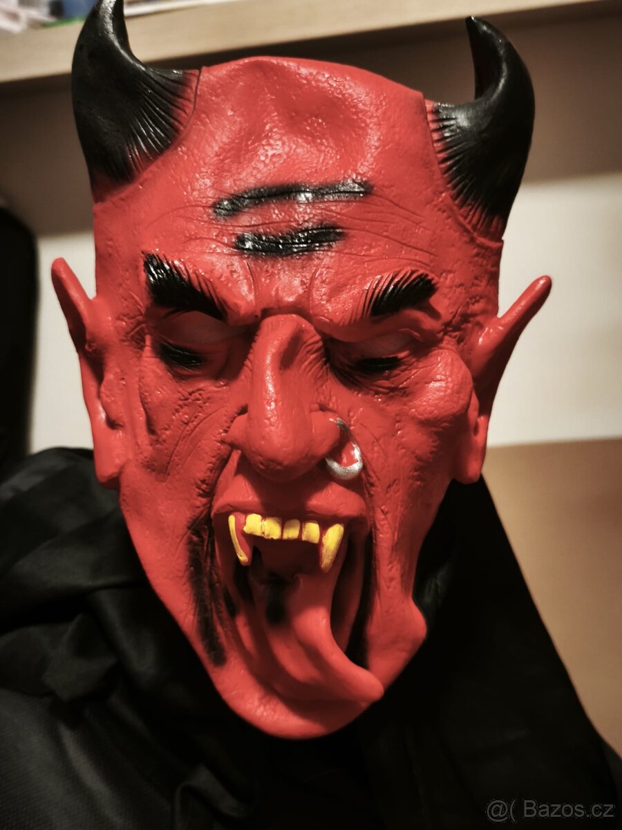 Maska čerta - 2