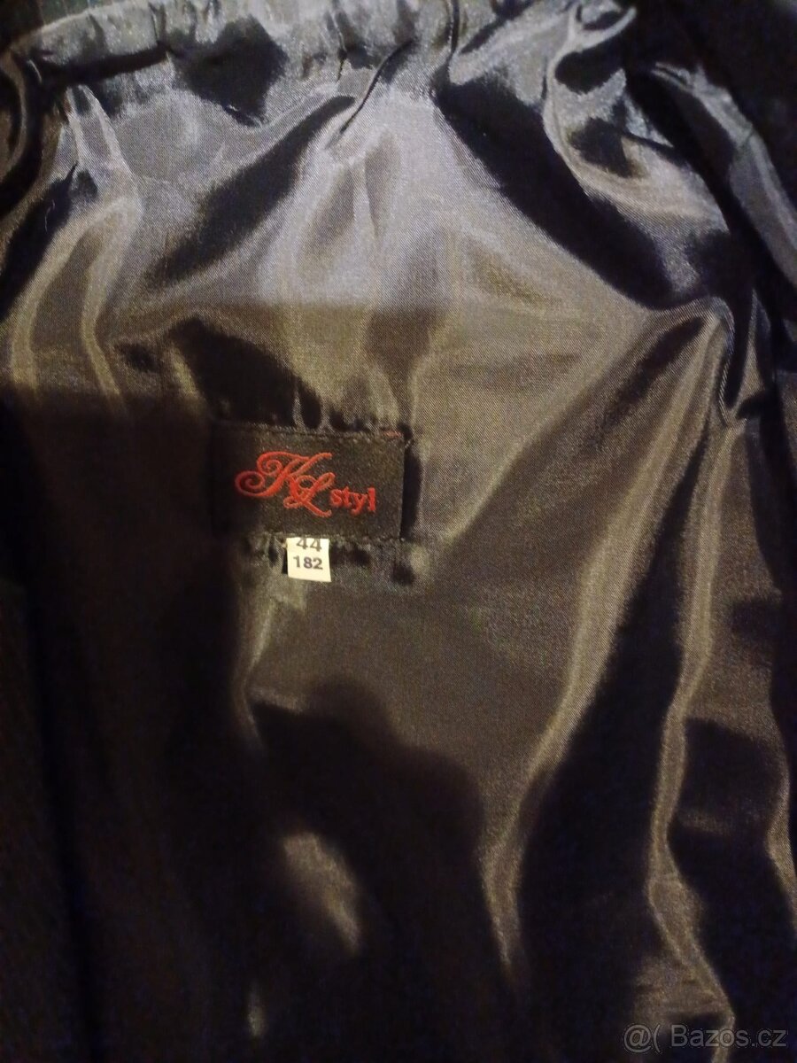 Chlapecký oblek - 2