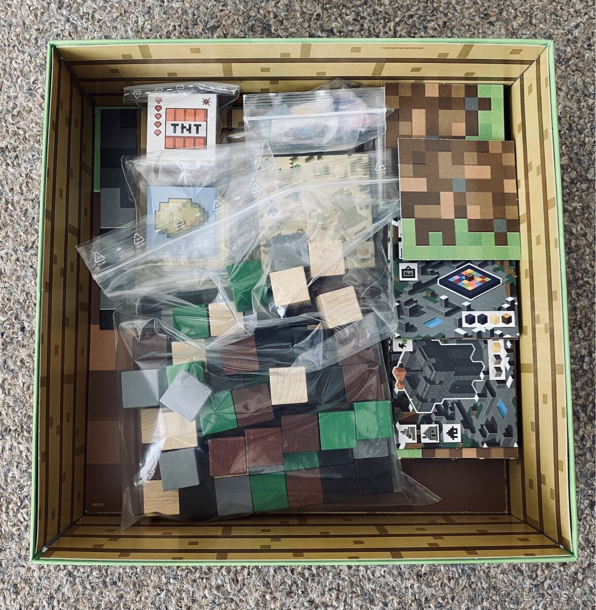 RAVENSBURGER Minecraft Builders - jako nová - 2