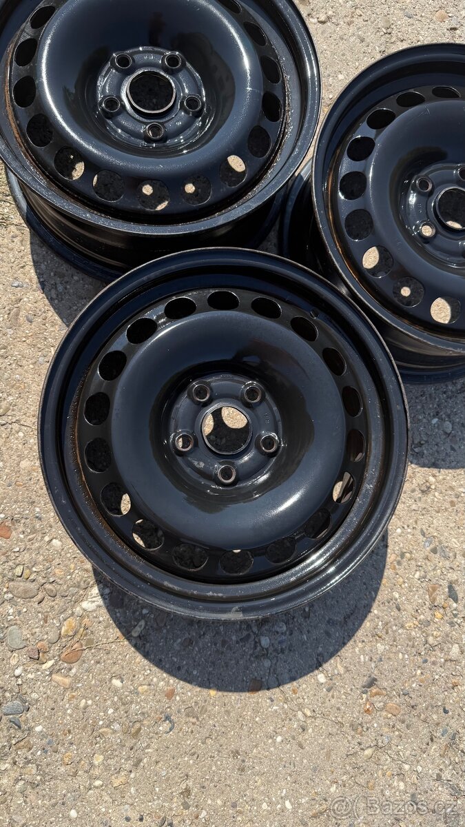 1x plechový disk 6.5Jx16 ET41 5x112 Superb 3,VW Passat - 2