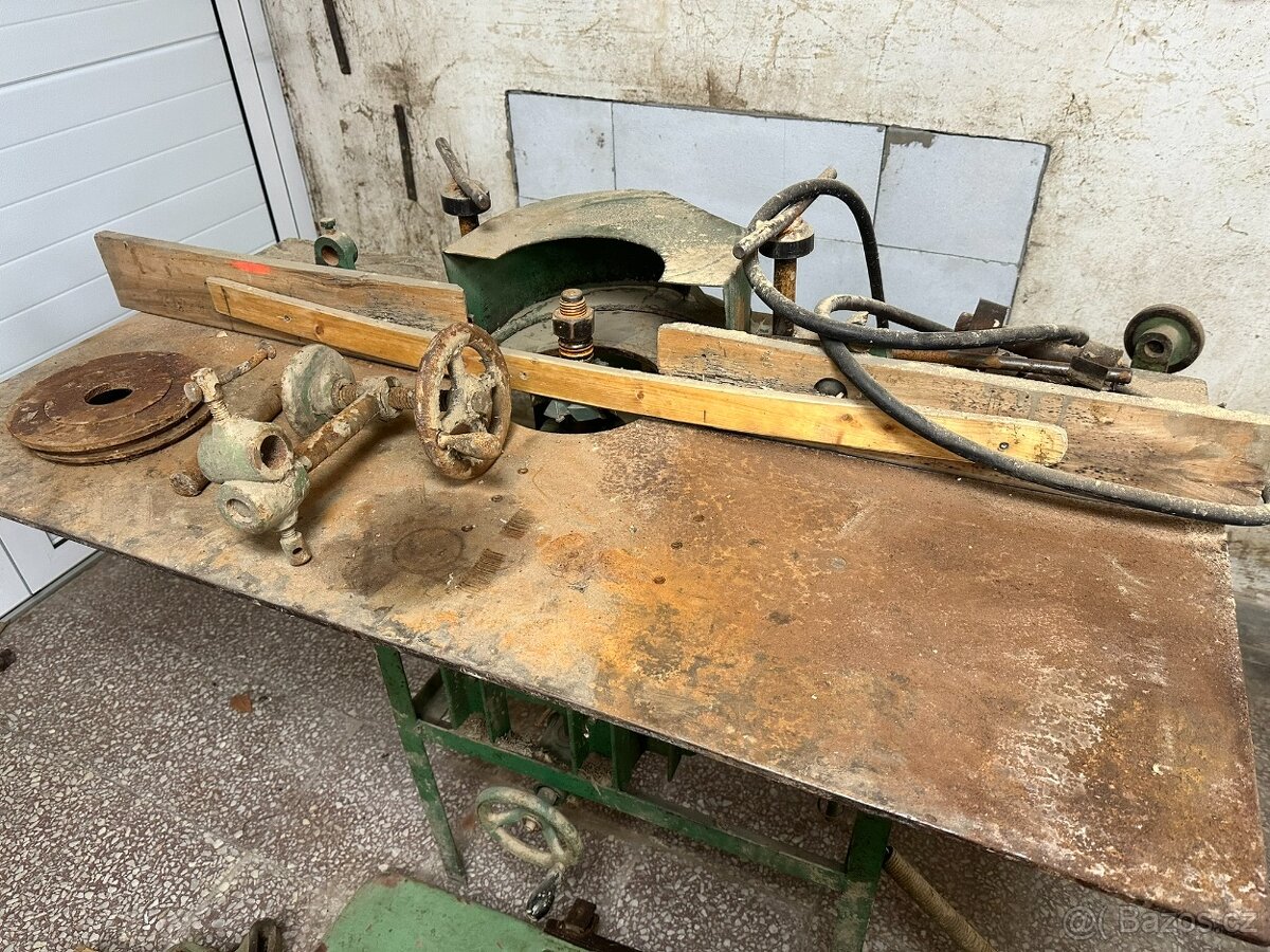 Fréza na dřevo – k opravě / renovaci - 2